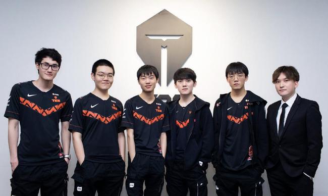 mezii ： ＂获胜从未感到无聊＂