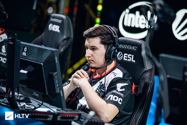 CSGO比分：EPL S12，FaZe颓势尽显1：2被Spirit翻盘